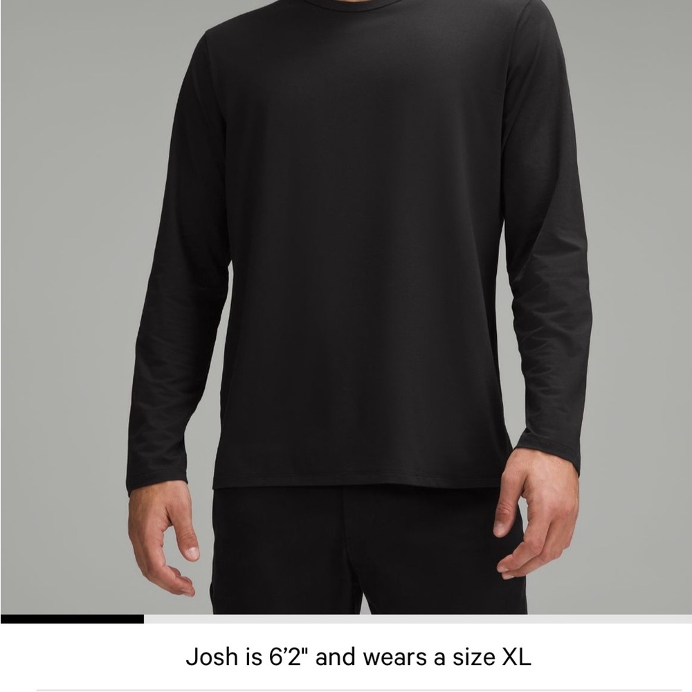 Lululemon Men's Black Long Sleeve Shirt